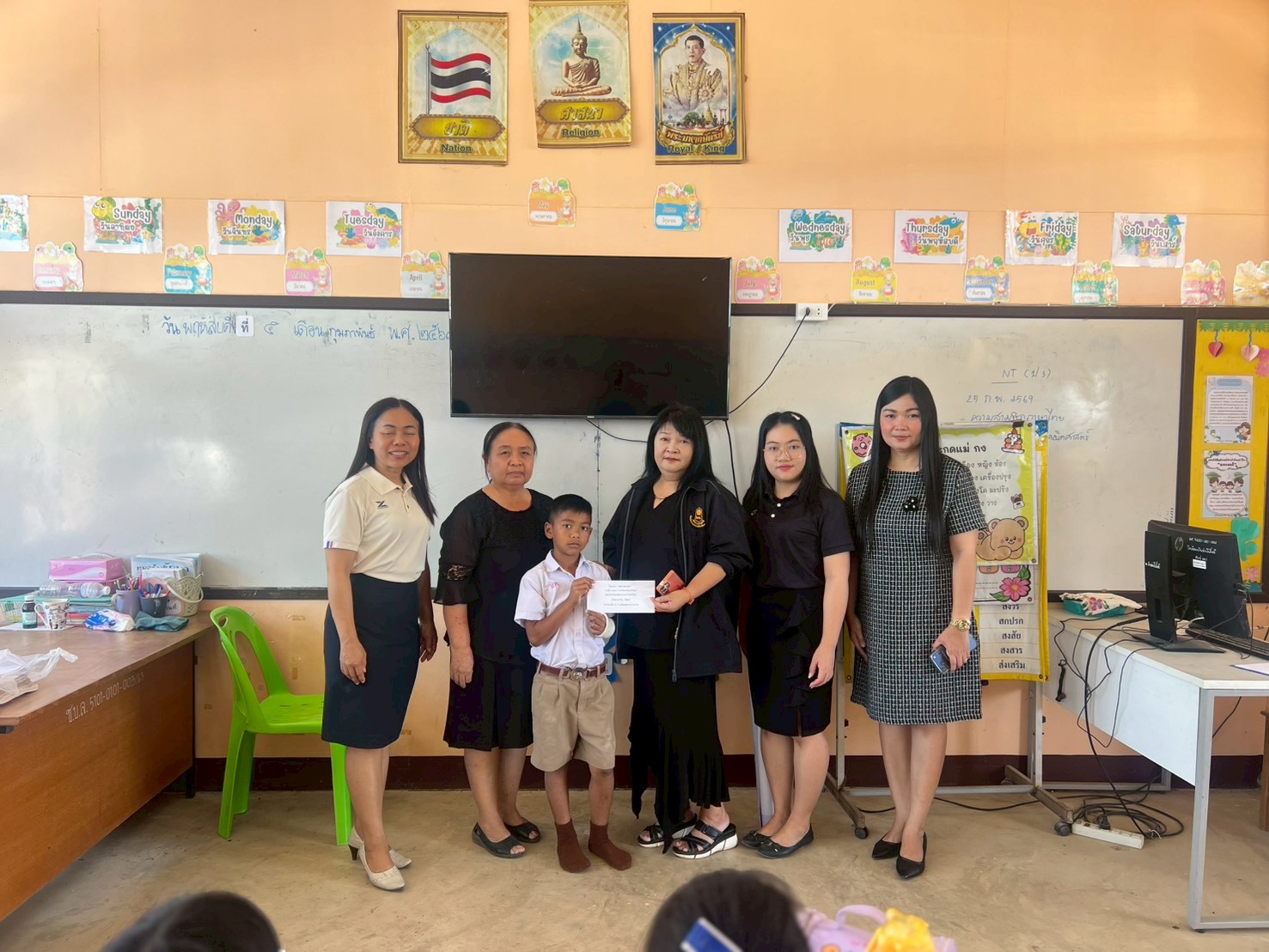 LINE_ALBUM_ชุมชนบ้านลาด 5 ก.พ. 69_260205_3_0